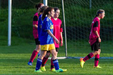 Bild 97 - B-Juniorinnen TSV Gnutz o.W. - SV Wahlstedt : Ergebnis: 1:1
